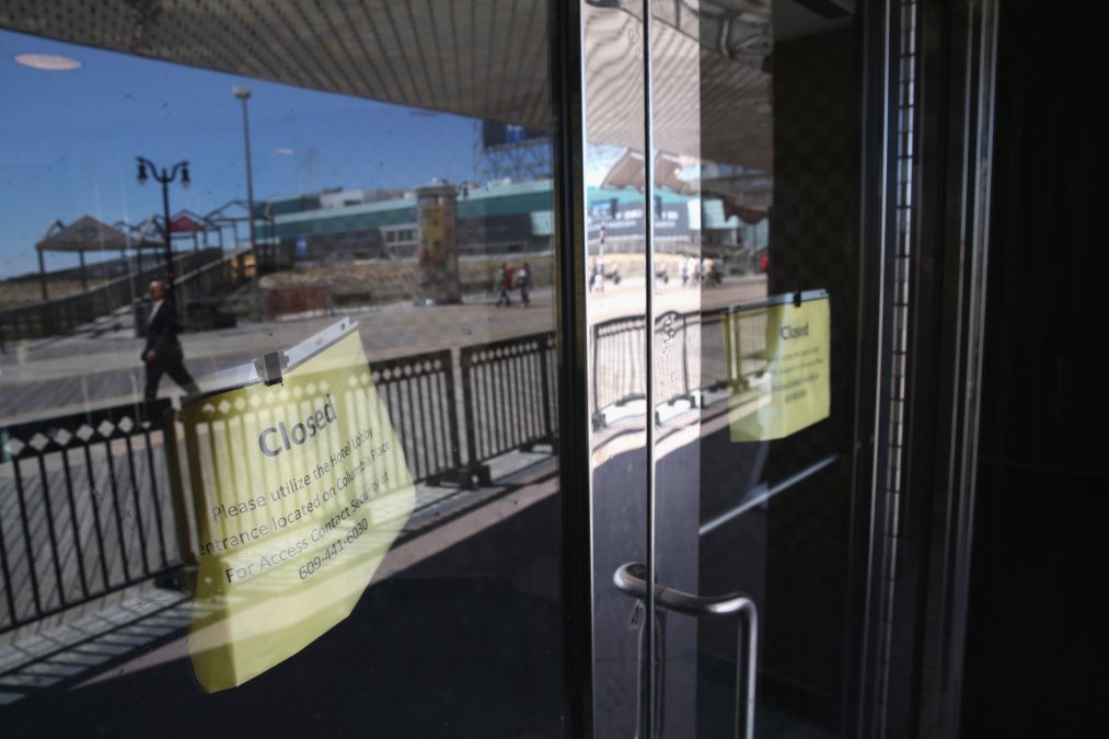 closed sign on hotel doors