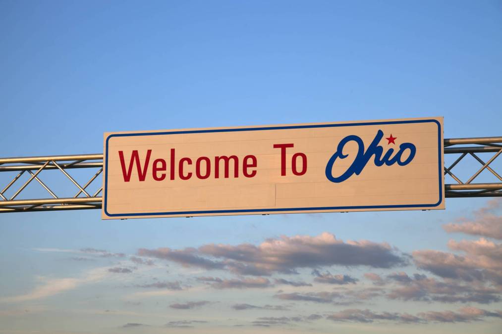 Welcome to Ohio sign